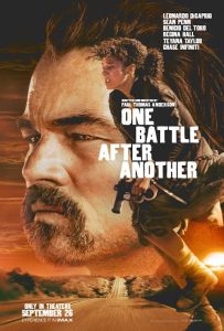 One Battle After Another membawa penonton pada aksi nonstop yang diatur Paul Thomas Anderson, dengan Leonardo DiCaprio sebagai salah satu pemeran utama yang tampil luar biasa. Film ini menggabungkan drama personal dengan aksi epik, memikat juri Oscar dan meraih banyak nominasi termasuk Best Picture dan kategori akting. Kedekatannya dengan tema perjuangan personal membuatnya sangat relevan.