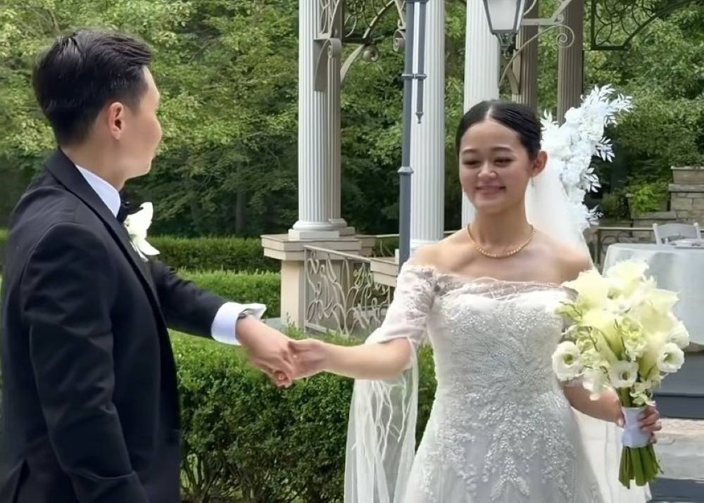 Happy Wedding Day, Potret Bahagia Gisela Cindy dan Sian Long Menikah di Kanada
