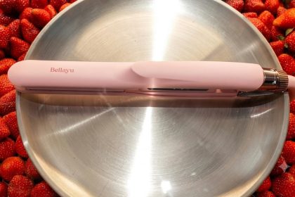 Petite Lovely Rosy Milk
